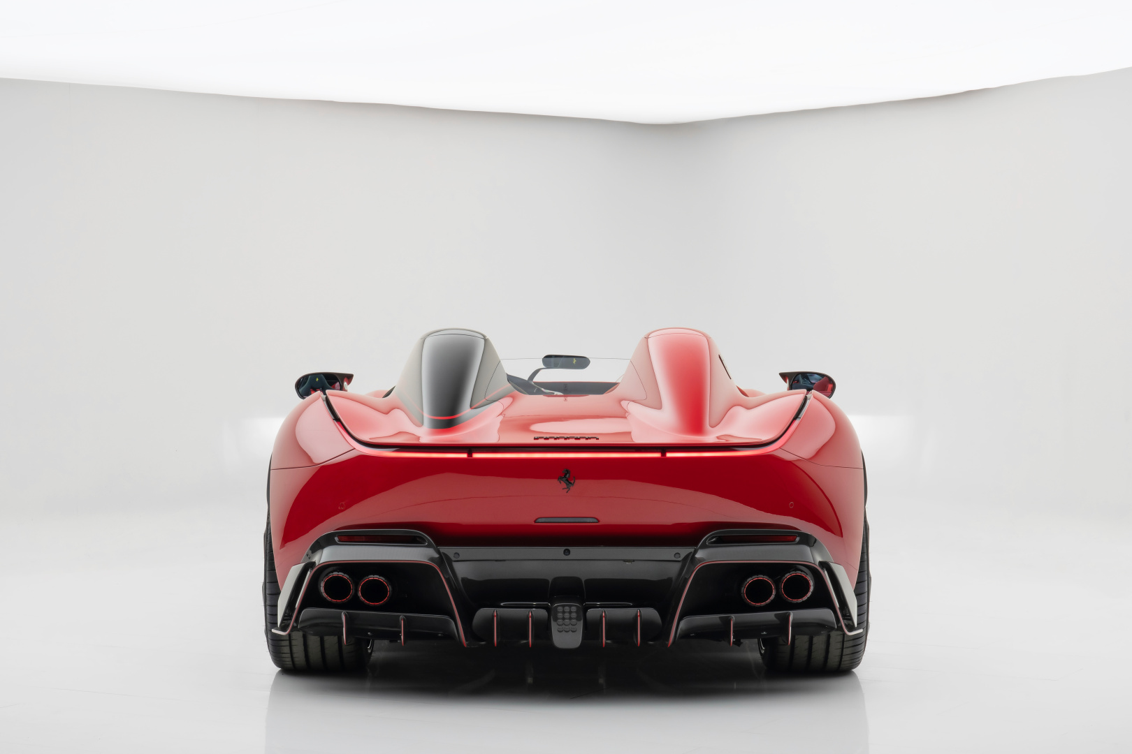 SMALL_MANSORY-Ferrari-SP2-MANSORY-Bespoke-05